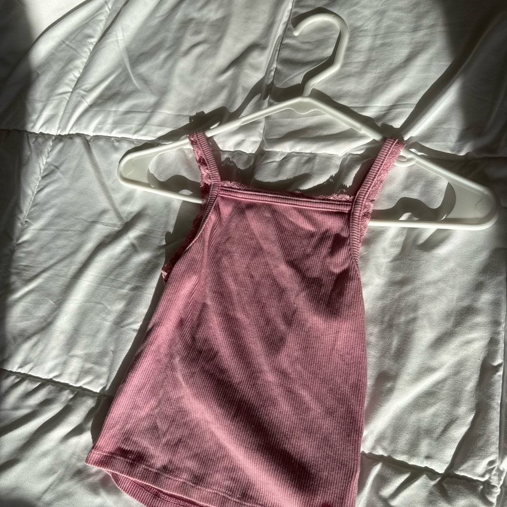 XS American Eagle Outfitters Mauve Ribbed Camisole